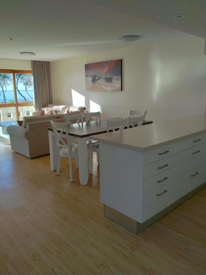Camargue Beachfront Apartments Maroochydore Eksteriør billede
