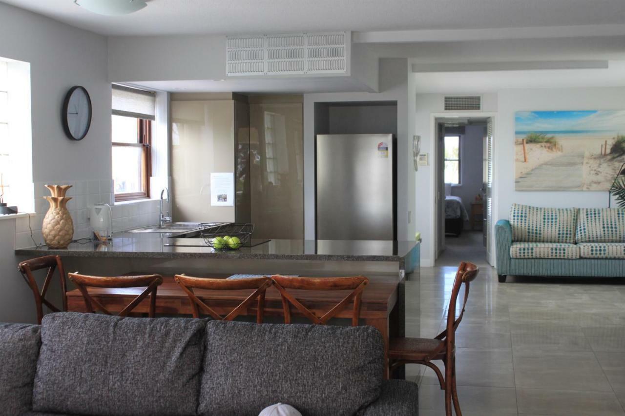 Camargue Beachfront Apartments Maroochydore Eksteriør billede