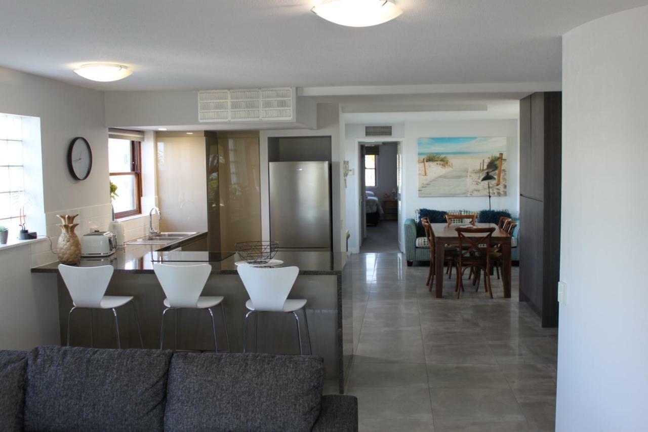 Camargue Beachfront Apartments Maroochydore Eksteriør billede